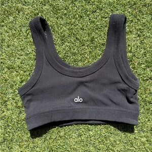 Alo Yoga Ribbed Scoop Sports Bra in Black